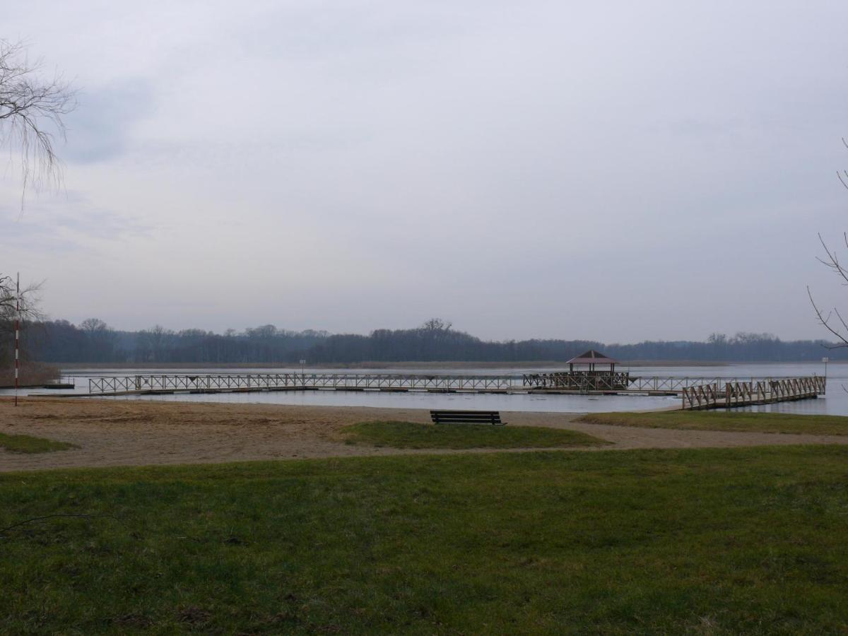 Domek Nad Jeziorem Osieczna Kültér fotó